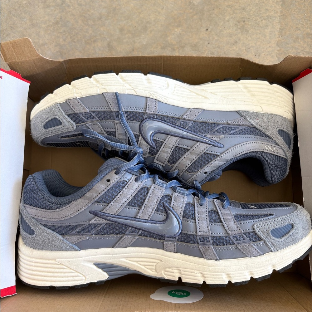 Nike P-6000 SE Men's Blue and White Sneakers retail 120 SZ 12